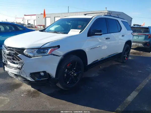 1GNEVKKW5MJ248501 2021 CHEVROLET TRAVERSE - Image 2