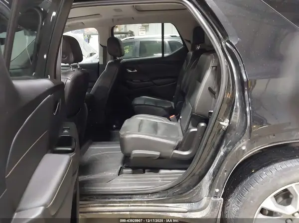 1GNEVKKW5MJ250877 2021 CHEVROLET TRAVERSE - Image 8