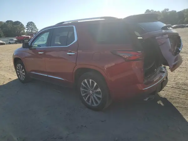 1GNEVKKW5PJ117444 2023 CHEVROLET TRAVERSE - Image 2