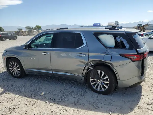 1GNEVKKW5PJ204440 2023 CHEVROLET TRAVERSE - Image 2