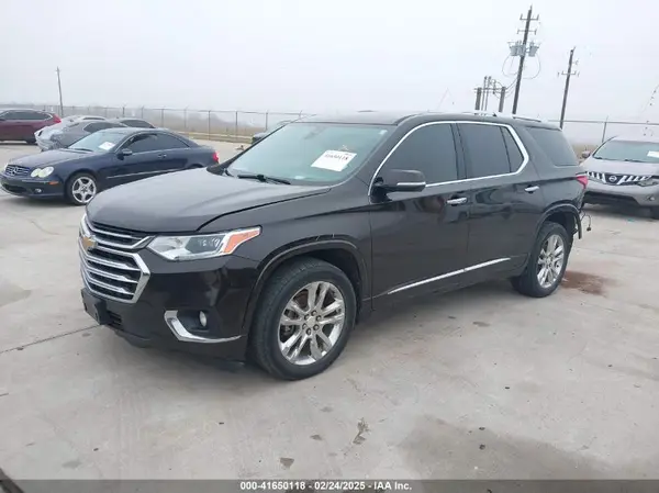 1GNEVKKW6JJ195092 2018 CHEVROLET TRAVERSE - Image 2