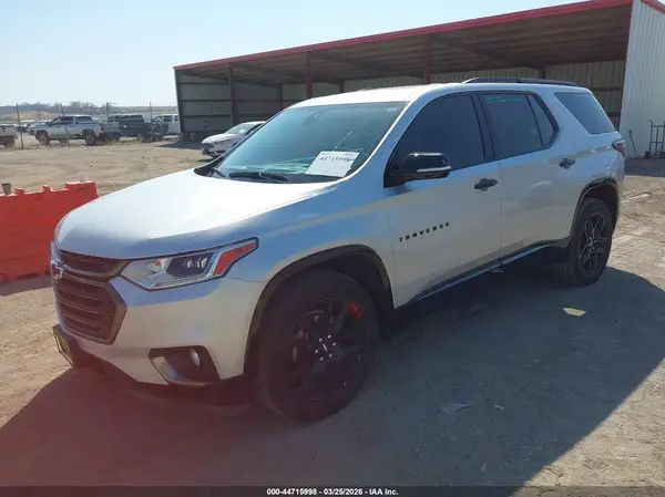 1GNEVKKW6KJ110334 2019 CHEVROLET TRAVERSE - Image 2
