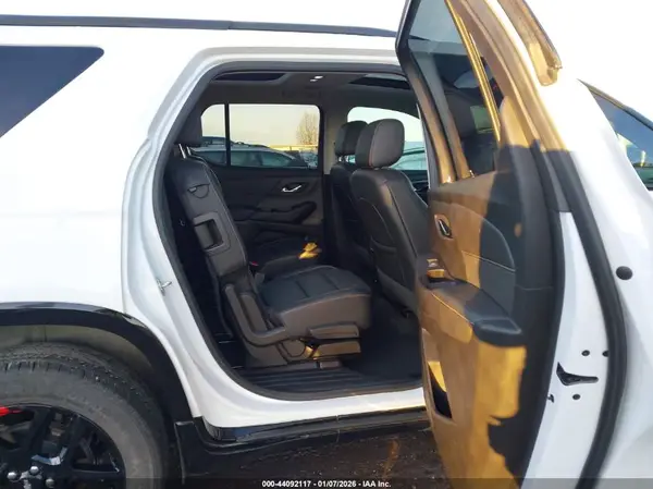 1GNEVKKW6LJ243287 2020 CHEVROLET TRAVERSE - Image 8