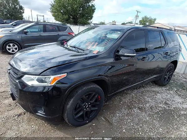 1GNEVKKW6LJ294174 2020 CHEVROLET TRAVERSE - Image 2
