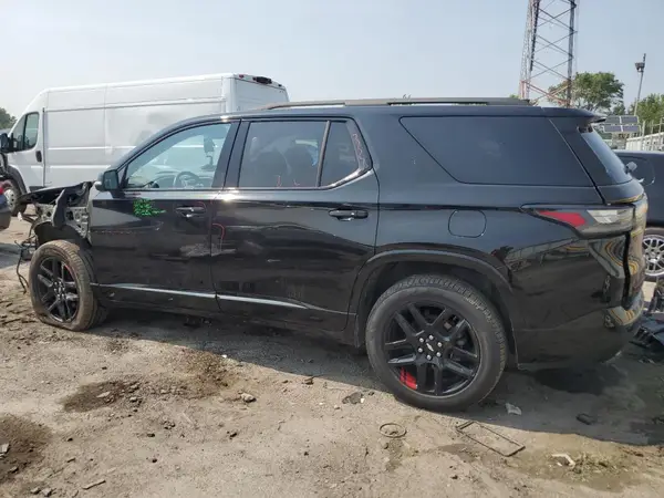 1GNEVKKW6MJ219606 2021 CHEVROLET TRAVERSE - Image 2