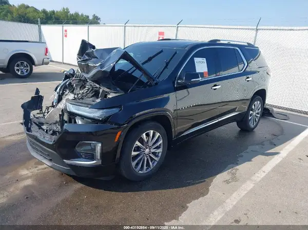 1GNEVKKW6NJ145329 2022 CHEVROLET TRAVERSE - Image 2