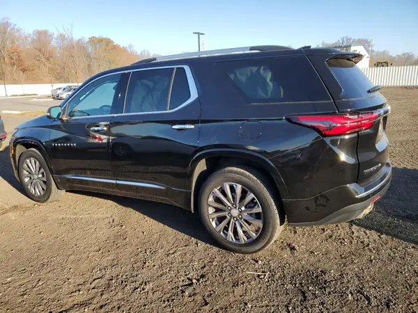 1GNEVKKW6PJ110731 2023 CHEVROLET TRAVERSE - Image 2