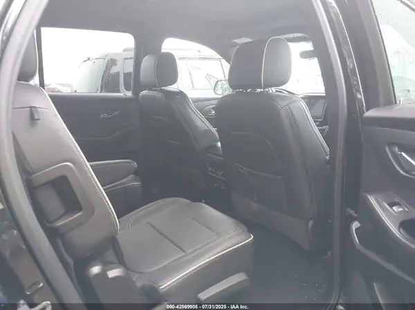 1GNEVKKW6PJ218475 2023 CHEVROLET TRAVERSE - Image 8
