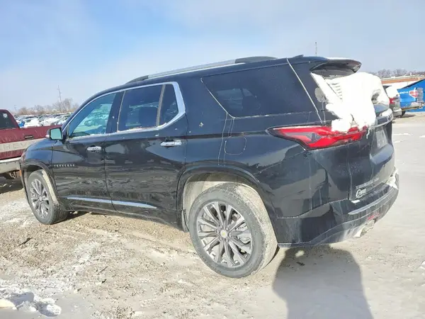1GNEVKKW6PJ237284 2023 CHEVROLET TRAVERSE - Image 2