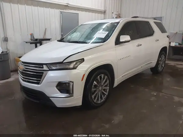 1GNEVKKW6PJ237625 2023 CHEVROLET TRAVERSE - Image 2