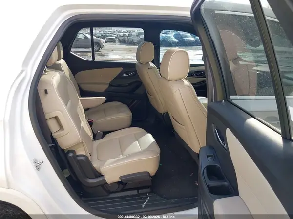 1GNEVKKW6PJ270818 2023 CHEVROLET TRAVERSE - Image 8