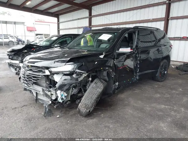 1GNEVKKW6PJ285237 2023 CHEVROLET TRAVERSE - Image 2