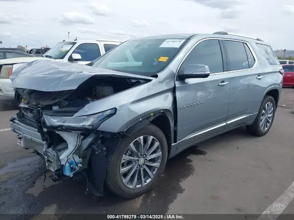 1GNEVKKW6PJ287411 2023 CHEVROLET TRAVERSE - Image 2