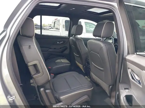 1GNEVKKW6PJ287411 2023 CHEVROLET TRAVERSE - Image 8
