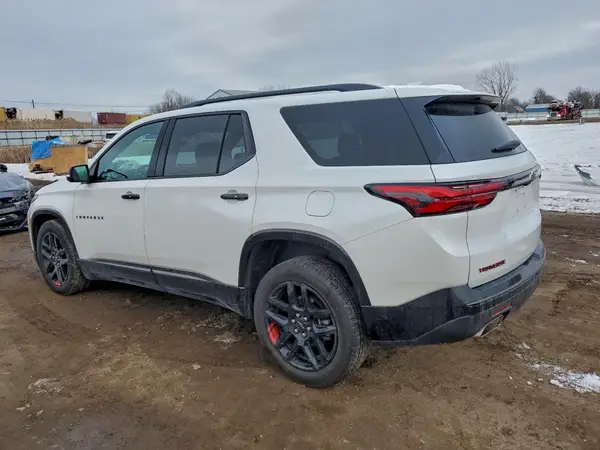 1GNEVKKW6PJ343055 2023 CHEVROLET TRAVERSE - Image 2