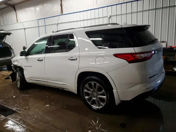 1GNEVKKW7KJ220924 2019 CHEVROLET TRAVERSE - Image 2