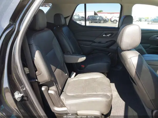 1GNEVKKW7KJ309456 2019 CHEVROLET TRAVERSE - Image 8