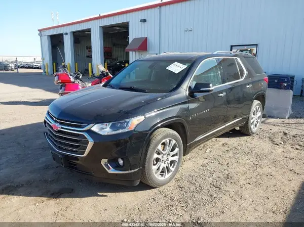 1GNEVKKW7LJ105273 2020 CHEVROLET TRAVERSE - Image 2