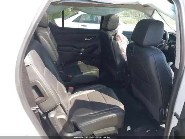 1GNEVKKW7LJ115057 2020 CHEVROLET TRAVERSE - Image 8
