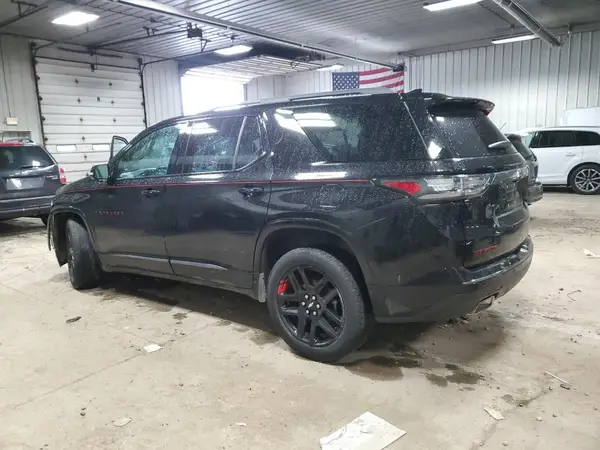 1GNEVKKW7LJ136975 2020 CHEVROLET TRAVERSE - Image 2