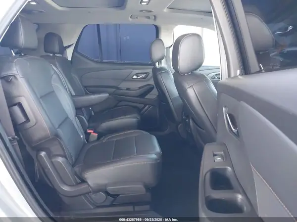 1GNEVKKW7MJ125203 2021 CHEVROLET TRAVERSE - Image 8