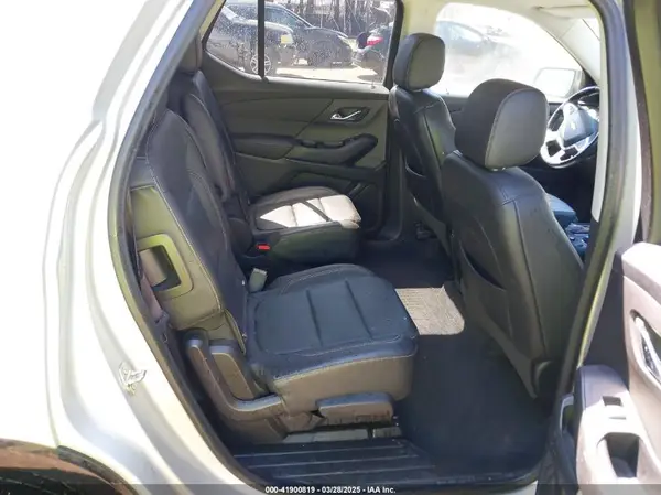 1GNEVKKW7MJ138176 2021 CHEVROLET TRAVERSE - Image 8