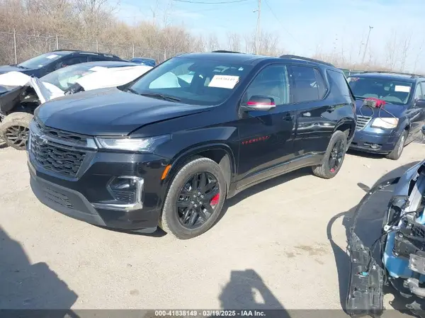 1GNEVKKW7PJ310744 2023 CHEVROLET TRAVERSE - Image 2