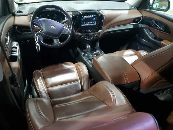 1GNEVKKW8JJ156942 2018 CHEVROLET TRAVERSE - Image 8