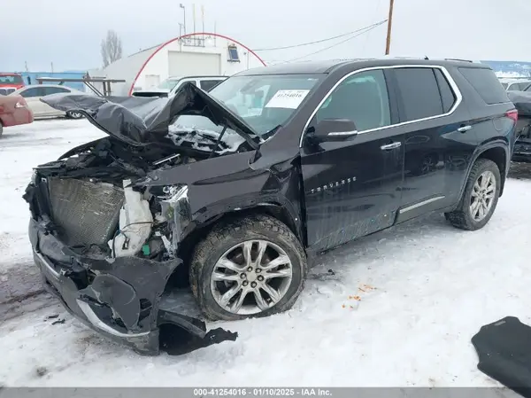 1GNEVKKW8JJ176544 2018 CHEVROLET TRAVERSE - Image 2