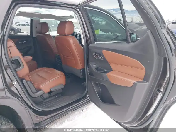 1GNEVKKW8JJ176544 2018 CHEVROLET TRAVERSE - Image 8