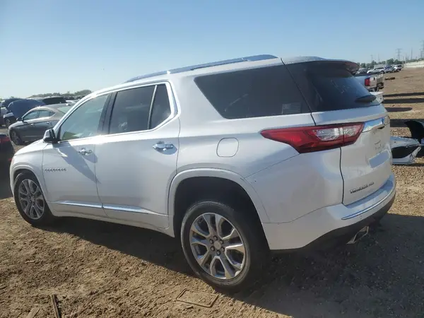 1GNEVKKW8LJ302954 2020 CHEVROLET TRAVERSE - Image 2
