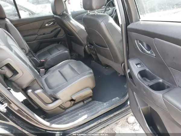 1GNEVKKW8MJ105185 2021 CHEVROLET TRAVERSE - Image 8