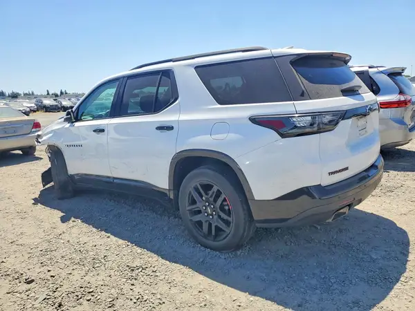 1GNEVKKW8MJ126019 2021 CHEVROLET TRAVERSE - Image 2