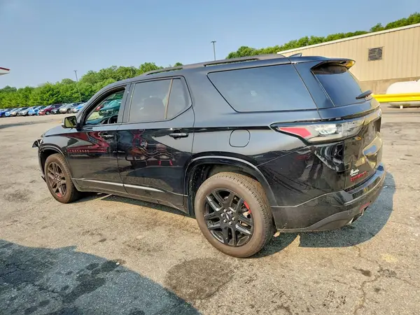 1GNEVKKW8MJ184860 2021 CHEVROLET TRAVERSE - Image 2