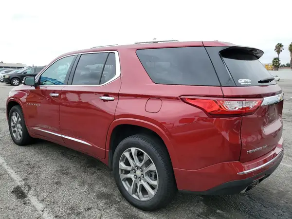 1GNEVKKW8MJ187046 2021 CHEVROLET TRAVERSE - Image 2
