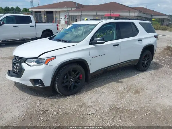 1GNEVKKW8MJ209949 2021 CHEVROLET TRAVERSE - Image 2