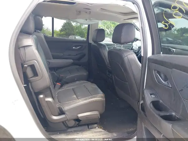 1GNEVKKW8MJ209949 2021 CHEVROLET TRAVERSE - Image 8