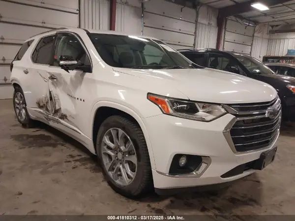 1GNEVKKW8MJ259346 2021 CHEVROLET TRAVERSE - Image 1