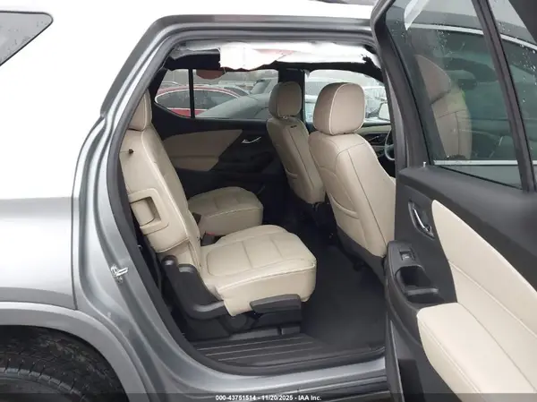 1GNEVKKW8PJ290309 2023 CHEVROLET TRAVERSE - Image 8