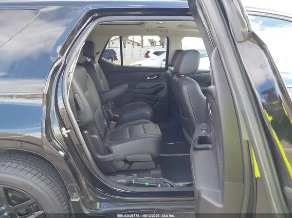 1GNEVKKW9LJ116517 2020 CHEVROLET TRAVERSE - Image 8