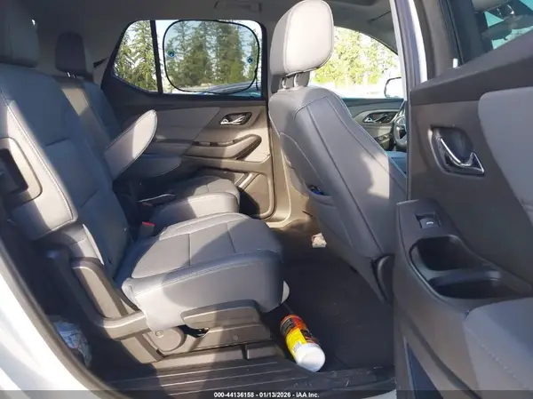 1GNEVKKW9LJ275540 2020 CHEVROLET TRAVERSE - Image 8