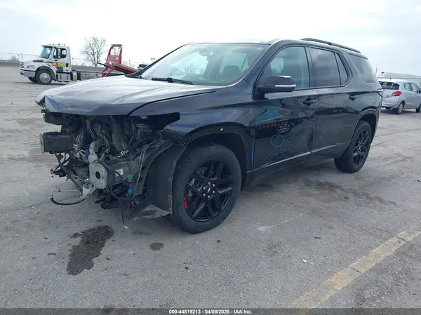 1GNEVKKW9MJ113702 2021 CHEVROLET TRAVERSE - Image 2