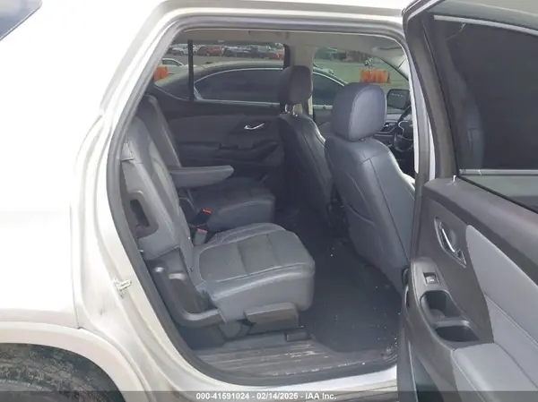 1GNEVKKW9MJ213346 2021 CHEVROLET TRAVERSE - Image 8