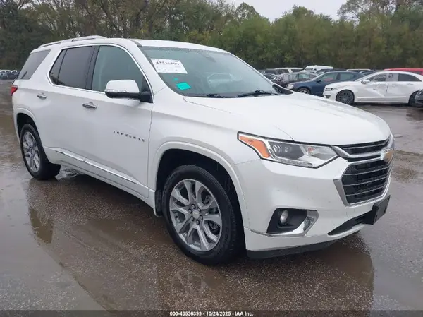 1GNEVKKW9MJ260988 2021 CHEVROLET TRAVERSE - Image 1