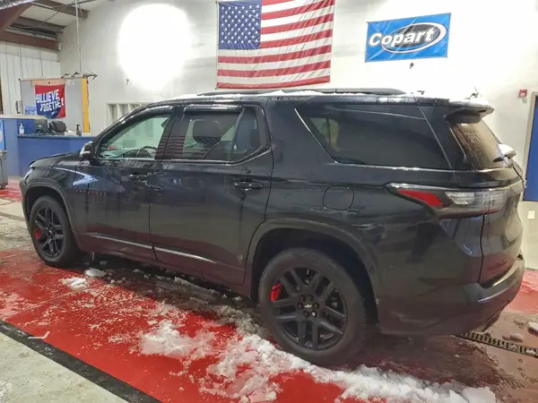 1GNEVKKWBLJ38296 2020 CHEVROLET TRAVERSE - Image 2
