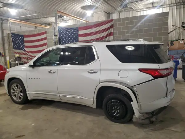 1GNEVKKWXJJ253978 2018 CHEVROLET TRAVERSE - Image 2