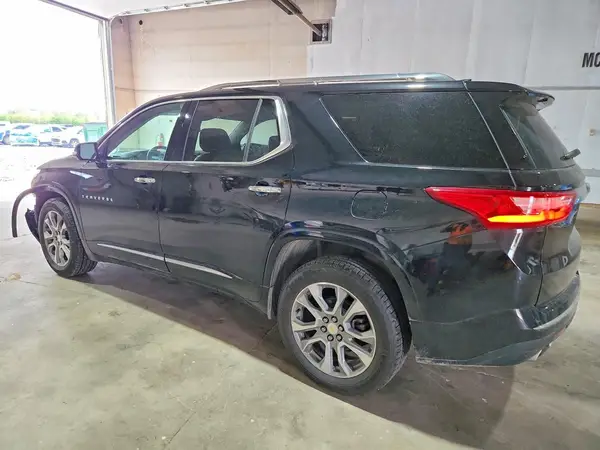 1GNEVKKWXKJ158712 2019 CHEVROLET TRAVERSE - Image 2