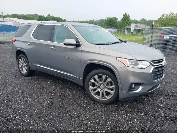 1GNEVKKWXKJ170522 2019 CHEVROLET TRAVERSE - Image 1