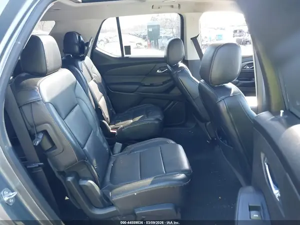 1GNEVKKWXKJ170830 2019 CHEVROLET TRAVERSE - Image 8