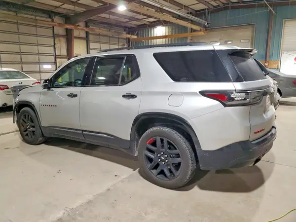 1GNEVKKWXKJ215362 2019 CHEVROLET TRAVERSE - Image 2